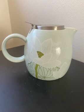 Mint Green Floral Ceramic Teapot with Stainless Steel Infuser and Lid